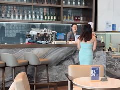 -深圳国际会展中心希尔顿酒店(前海华发冰雪世界店)