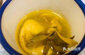 Stone Olive and Chicken Soup