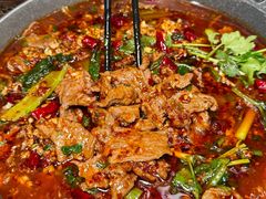 -万重锦·人文川菜馆(骡马市店)