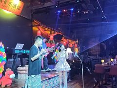 -喜鹊音乐酒馆(西街店)
