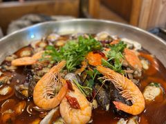 -老东镇啤酒屋海鲜加工·蒸汽海鲜·海鲜烧烤(台东店)