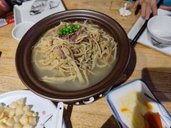 -吴越荣记苏州菜·松鼠桂鱼100%活鱼现做(斜塘老街店)