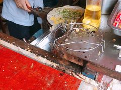 -正宗杂粮煎饼香软鸡蛋饼