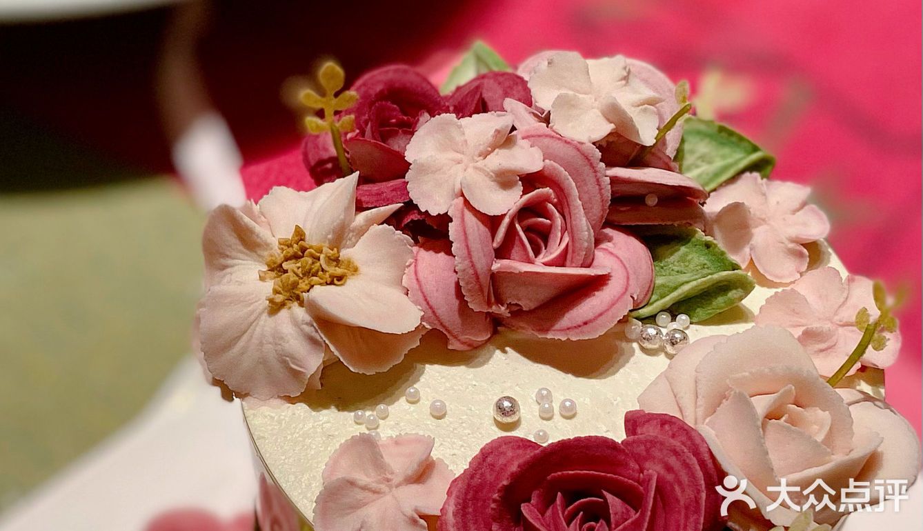 春日[礼花]韩式裱花蛋糕[礼花]推荐