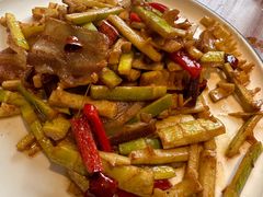 -房县土本味土鸡汤特色餐厅(沌口店)