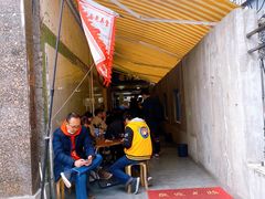 门面-沪西老弄堂面馆(定西路店)