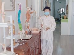 -麻麻手推拿