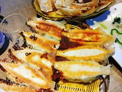 -阿洪锅贴王(小吃城店)