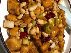 宫爆鸡丁-雲蜀龙阁·金牌水煮鱼(方庄店)