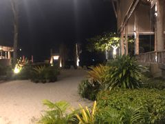 -Baan Ploy Samed Restaurant ร้านอาหารบ้านพลอยเสม็ด