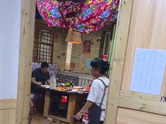 -高家小院铁锅炖大鹅(哈西高铁站店)