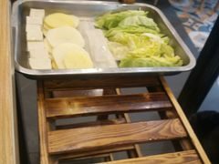 -超越炭火牛蛙火锅鸡(河东店)