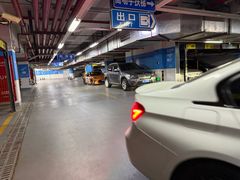 -近铁城市广场-停车场
