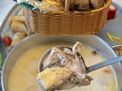 -煲王粤菜餐厅(中侨中心店)