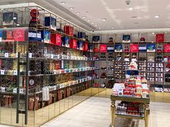 零售区-VENCHI 闻绮(北京国贸商城店)