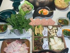 -椰子湾·海南火锅·糟粕醋·椰子鸡(正大广场店)