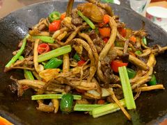 -大鸭梨烤鸭店(金顶街店)