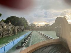 -七彩云南欢乐世界