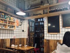 -蜗牛小馆醉乡民谣云南菜(惠新西里店)