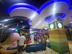 -菲菲羊乐园(临平银泰城店)
