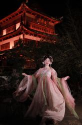 -汉仪华裳汉服馆(打浦桥店)