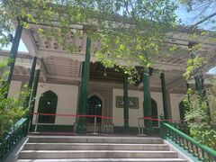 -艾提尕尔清真寺