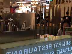 -香港新发烧腊茶餐厅(万象店)