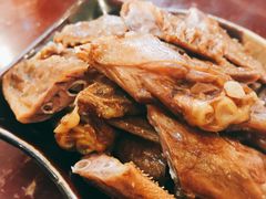 -余杨鸭鸭餐厅