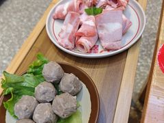 -黔二妞地摊火锅(龙华清湖店)