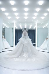 -MISS MIA 婚纱品牌馆