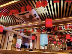 -沸炉重庆老火锅(军事博物馆店)