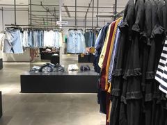 -URBAN REVIVO(荟聚中心店)