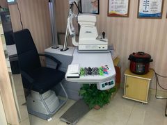 -罗创丹阳眼镜(童卫路店)