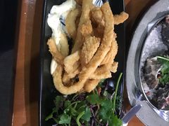 -12 Rocks Beach Bar Cafe