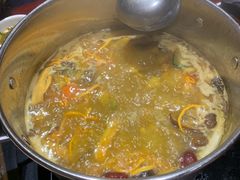 -野菌皇海景野生菌火锅(滨海大道店)