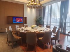 -泓历皇朝酒店(东亭店)