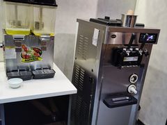 -重庆德庄火锅(体育中心店)