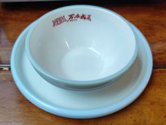 -老鼎万春卤菜(五代传承创始老店)