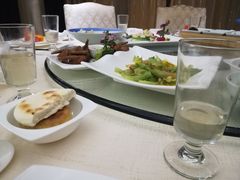 -西安唐隆国际酒店(大雁塔大唐不夜城店)