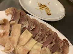 -胡须佬鸡煲四季火锅店(石厦西村直营店)