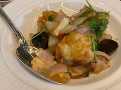 黑蒜大千爆虾球-北京四季酒店·采逸轩