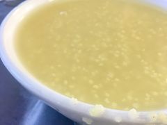 小米粥-四条包子(古城街店)