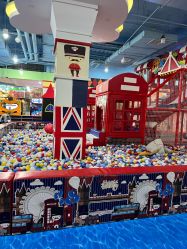 -开心哈乐儿童主题乐园(孙河易事达店)