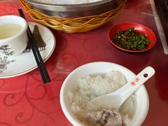 -香猪美食(洛香店)