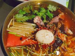 特色现压冷面-聚合鑫东北熏酱熟食麻辣面(长阳店)