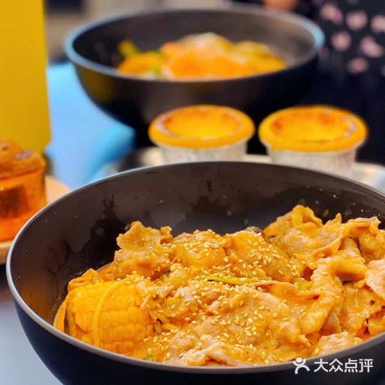 M DAY·麻辣烫轻食集合(银泰城店)