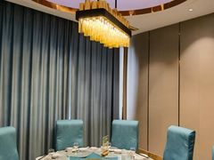 -一家人(凯旋路店)