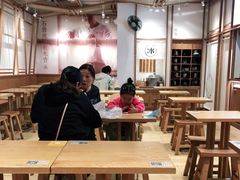大堂-小满手工粉(上海文峰广场店)