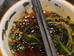 -金鼎雪山牦牛杂火锅(理县总店)