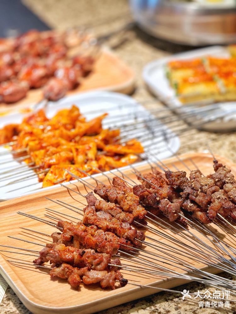 白玉串城延边朝鲜族风味烤串
